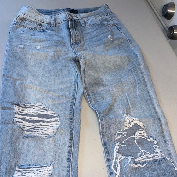Sincerely Jules Light Wash Distressed Jeans - Picture 2 of 6